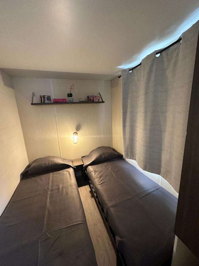 Au P'Tit Bonheur 호텔 라 로크 당 테롱 외부 사진